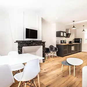  Apartment 4 - Standing, Moderne Et Tout Equipe - Carmes, France