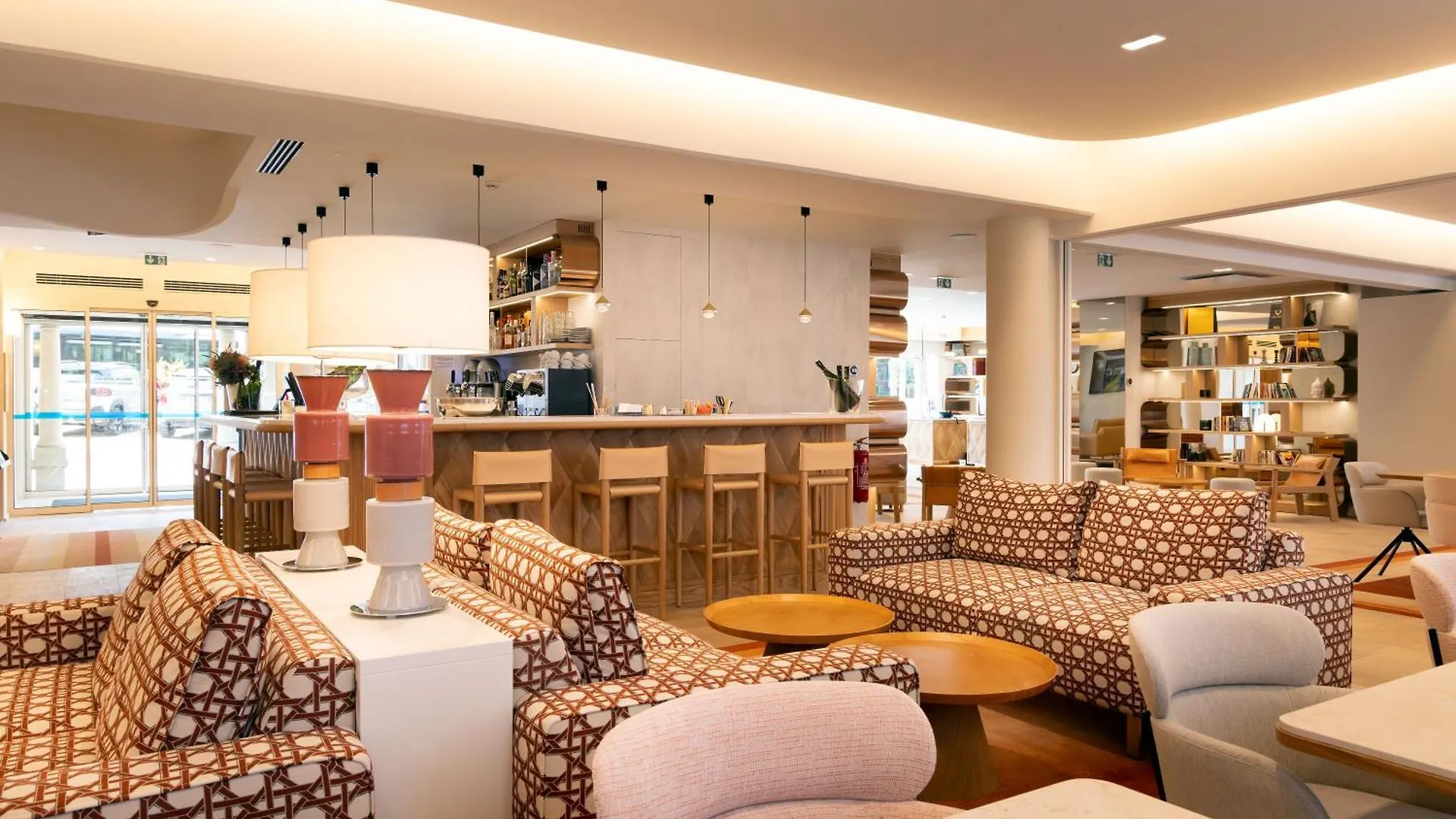 Le Plessis Grand Hotel  Le Plessis-Robinson