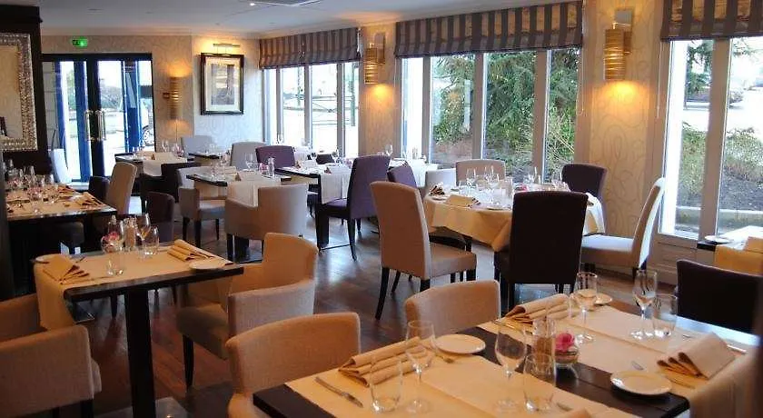 ****  Le Plessis Grand Hotel France